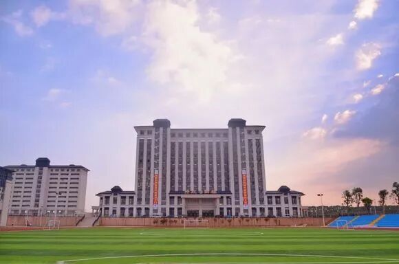 88a21a500fb30f2492474ae1c695d143ac4b0324.jpg 图片